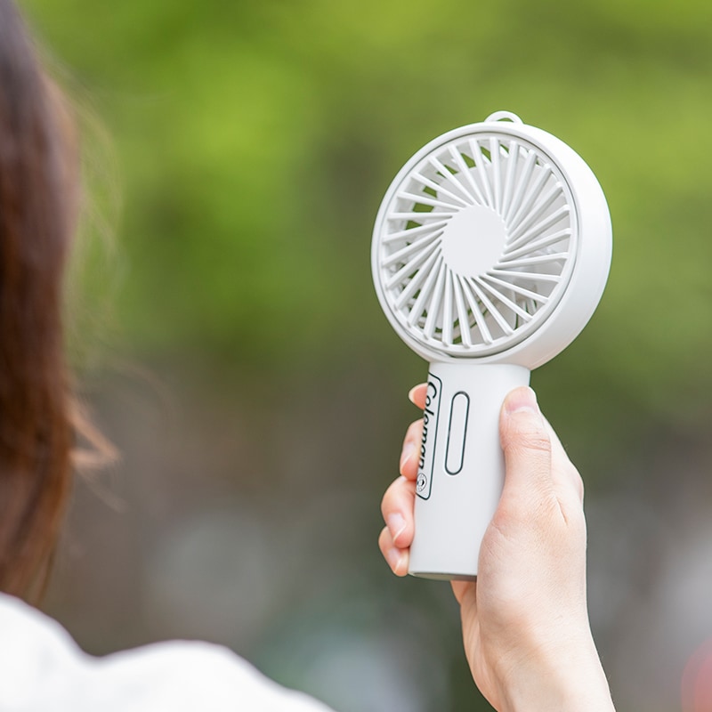Coleman BRAND BOOK #05 ミニ扇風機 シェルホワイト：7/5発売【セブン-イレブン・セブンネット限定付録】コールマン ミニ扇風機 シェルホワイト 手持ちで使える