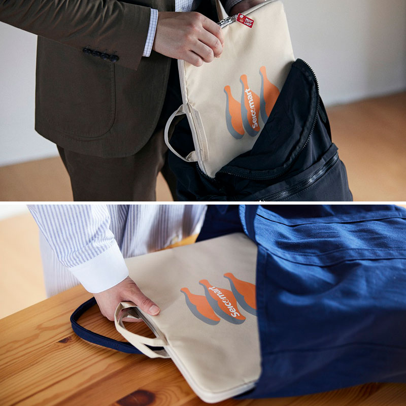 【ムック本 付録】セイコーマートシャケ柄A4マルチポーチ(ホットシェフ)チャーム