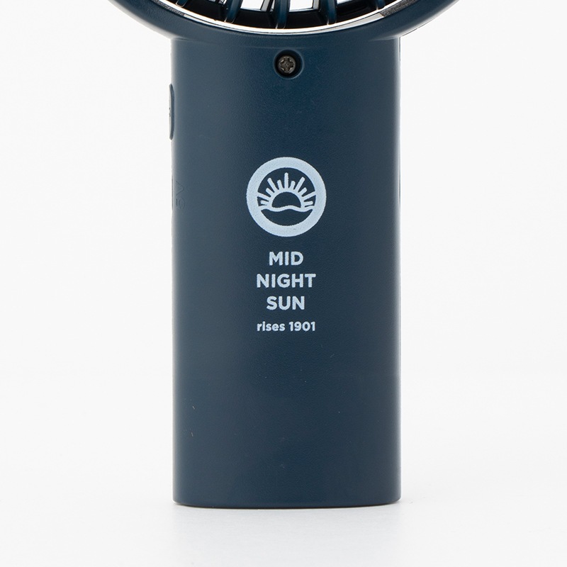 Coleman BRAND BOOK #05 ミニ扇風機 ダークブルー：7/5発売【セブン-イレブン・セブンネット限定付録】コールマン ミニ扇風機 ダークブルー コールマン120周年記念ロゴ