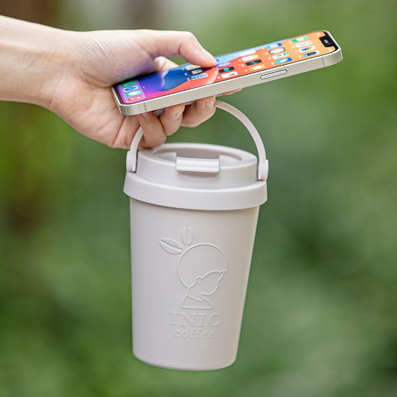 INIC coffee 真空断熱ステンレスタンブラーBOOK IVORY：8/17発売【ファミリーマート限定付録】イニックコーヒー 真空断熱ステンレスタンブラー(アイボリー)