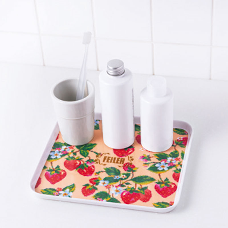 【InRed インレッド 2021年12月号増刊】フェイラー ストロベリーフィールド 可憐なイチゴ柄トレー 2枚セット