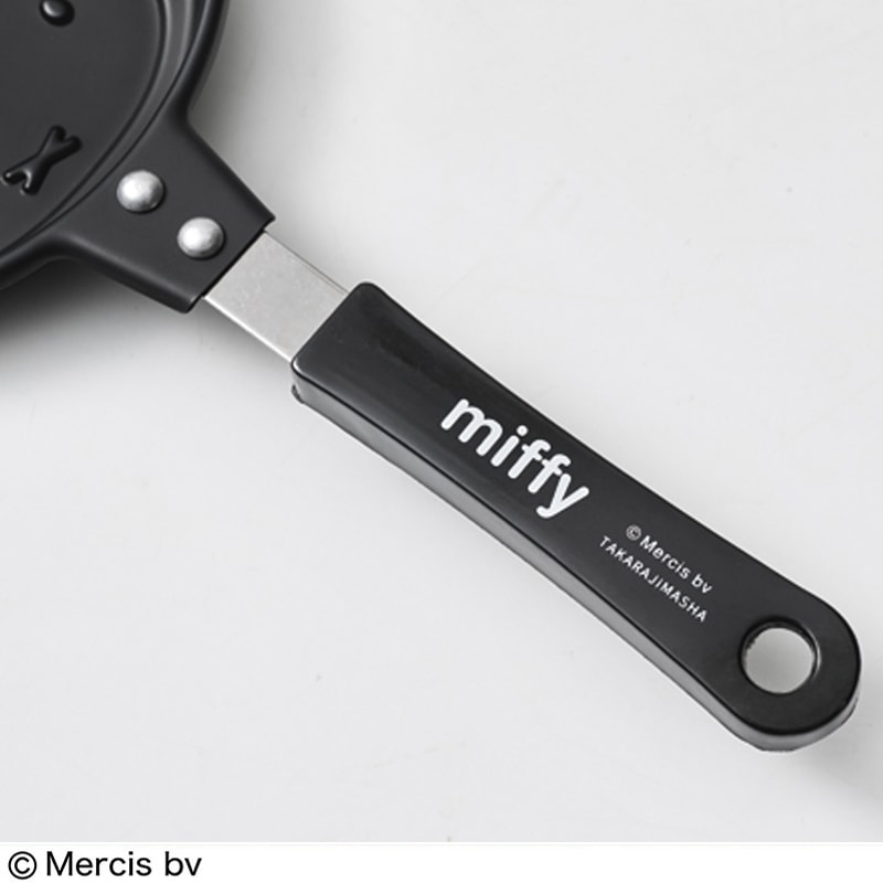 【ステディ11月号増刊 セブン限定付録】ミッフィーのパンケーキパン 2021年10月7日発売