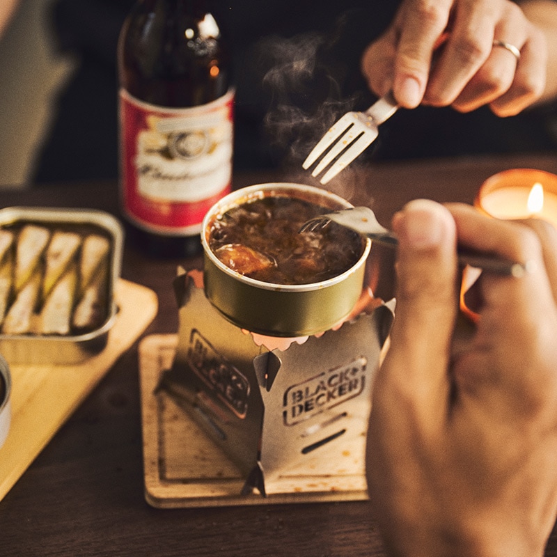 【セブンイレブン限定 モノマックス特別編集 付録】BLACK+DECKER 卓上ホットスタンド