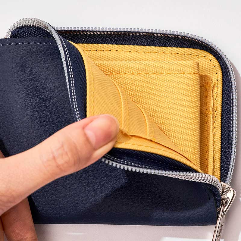 【セブンイレブン限定付録】moz(モズ)整理上手な牛革コンパクト財布ネイビーver.