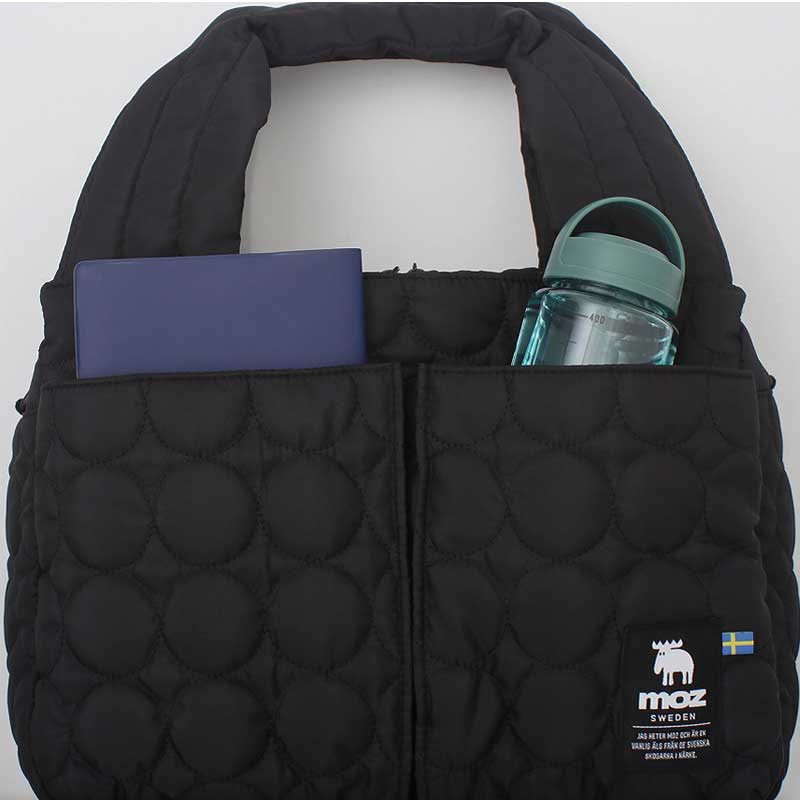 【ムック本付録 moz】多収納キルティングバッグ ブラック 2021年10月19日発売