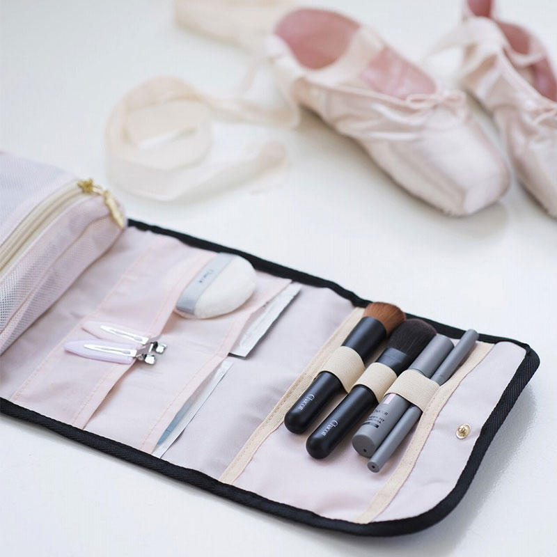 【チャコット ムック本付録】マルチに使える収納ポーチ 2021年8月31日発売