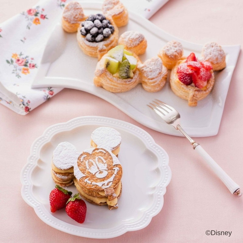 Disney ミッキーバルーン カフェレシピBOOK セルクル＆ステンシル付き：10/18発売【ムック本付録】Disney ミッキーバルーン セルクル＆ステンシル