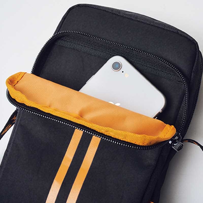 MonoMax(モノマックス) 2021年9月号増刊：8/6発売【セブン-イレブン・セブンネット限定付録】読売ジャイアンツ×ナノ・ユニバースの便利な2層式！勝利のショルダーバッグ