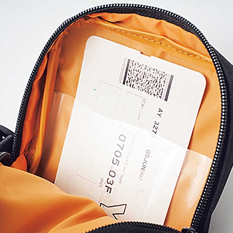 MonoMax(モノマックス) 2021年9月号増刊：8/6発売【セブン-イレブン・セブンネット限定付録】読売ジャイアンツ×ナノ・ユニバースの便利な2層式！勝利のショルダーバッグ