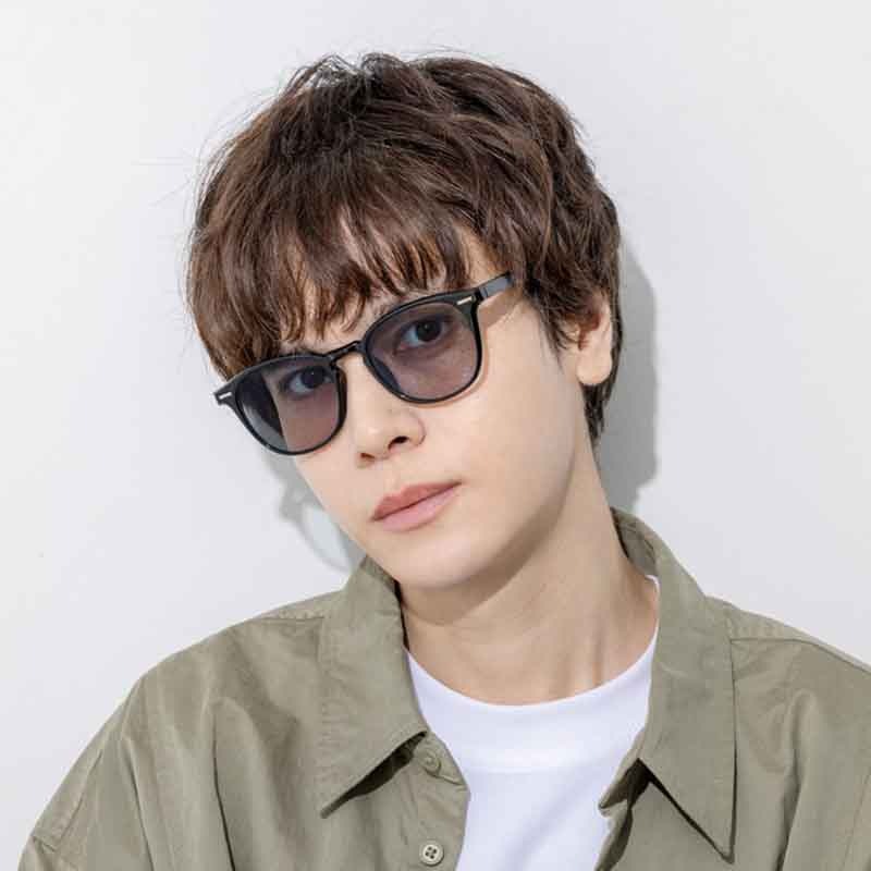 99.9%UVブロック 調光サングラス BLACK | 商品カテゴリ一覧,宝島社公式