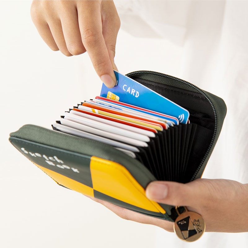 【ムック本付録 図案スケッチブック】じゃばらカードケース 2021年9月28日発売