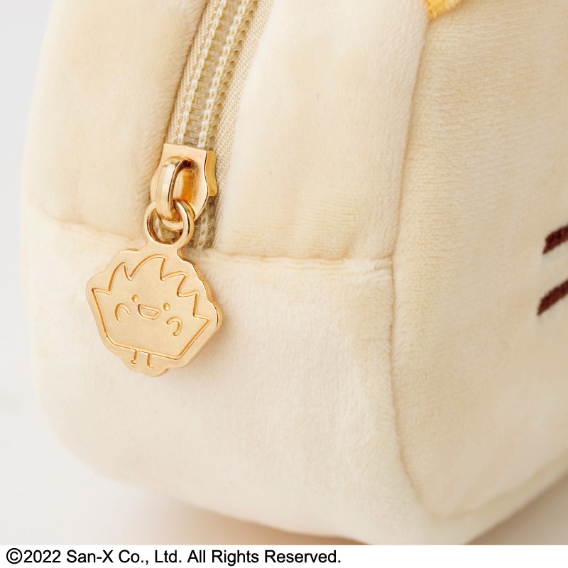 すみっコぐらし ふわふわフェイスポーチBOOK ねこver.:9/30発売【ムック本付録】すみっコぐらし ふわふわフェイスポーチ ねこver.