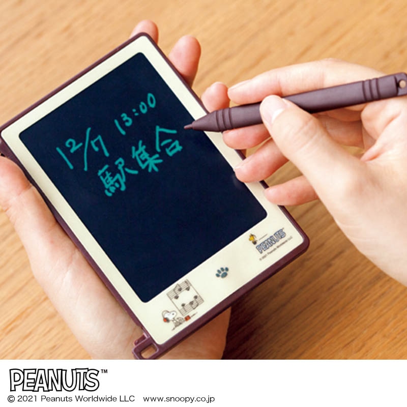 【大人のおしゃれ手帖 2022年1月号増刊 セブンイレブン限定 雑誌付録】スヌーピー 持ち歩き用ケース付き 携帯電子メモパッド