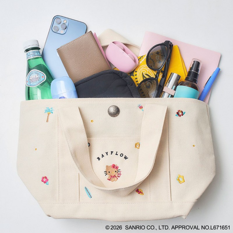 BAYFLOW �� HELLO KITTY �ɽ������ȡ��ȥХå� BOOK