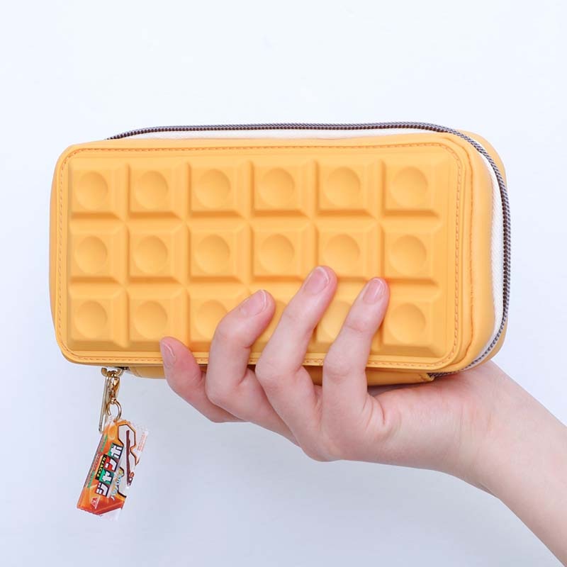 チョコモナカ ジャンボ ポーチBOOK:8/2発売【ムック本付録】チョコモナカジャンボそっくりのポーチ