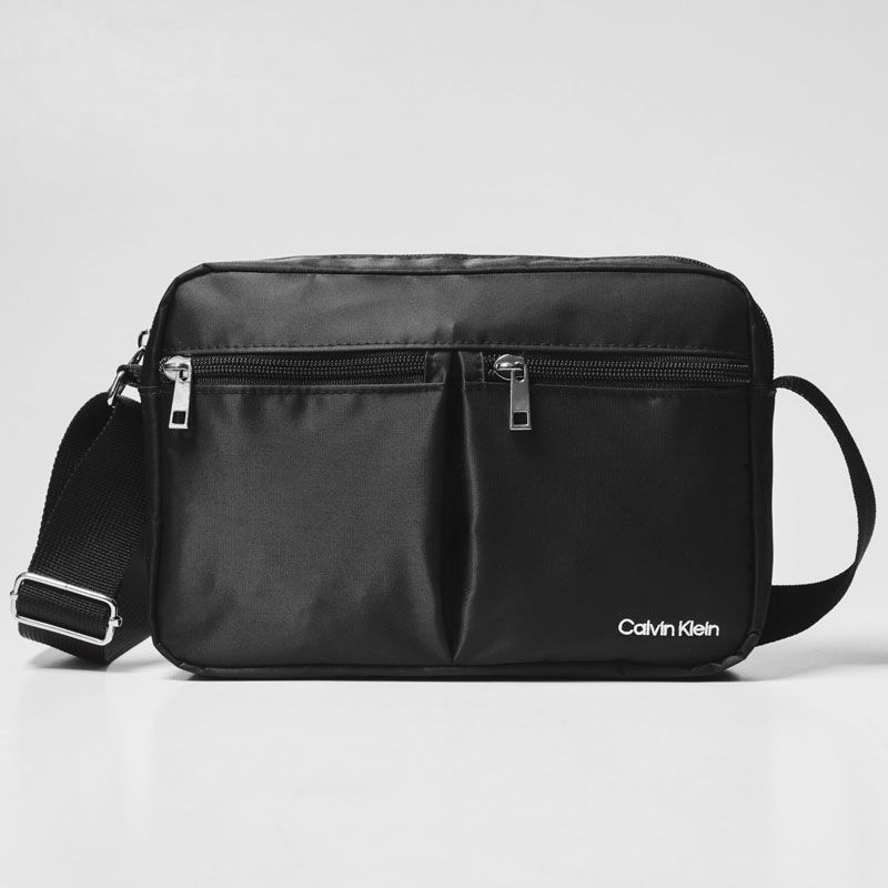Calvin Klein Shoulder Bag Book(宝島社ブランドブック)【セブンイレブン・セブンネットショッピング限定付録】カルバン・クライン ショルダーバッグ