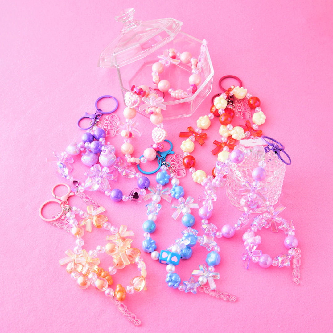 WeP Pretty�� ���㡼����֥쥹��å�BOOK