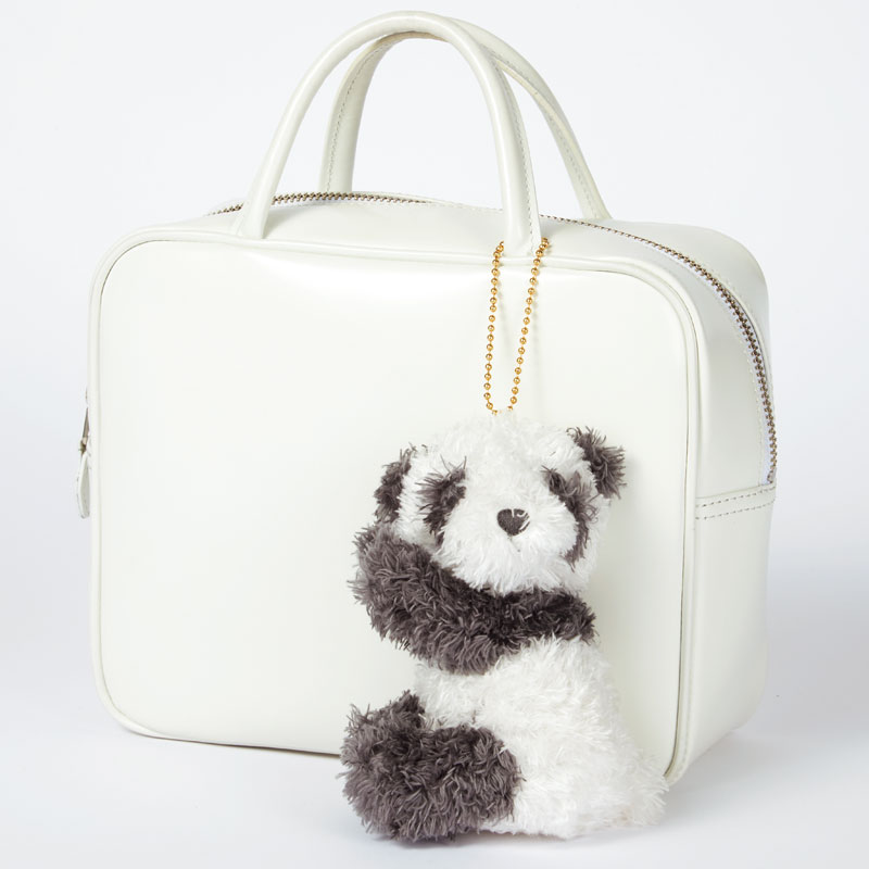 【sweet(スウィート)10月号増刊 セブンイレブン限定付録】ジェラートピケ ふわふわパンダチャーム 9月10日発売