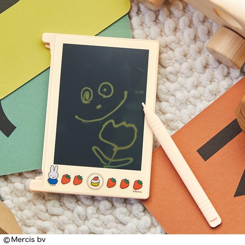 【ファミリーマート限定 ミッフィー ムック本 付録】miffy 繰り返し書いて消せる マルチに使えるデジタルメモ どこでもサイズ いちご柄