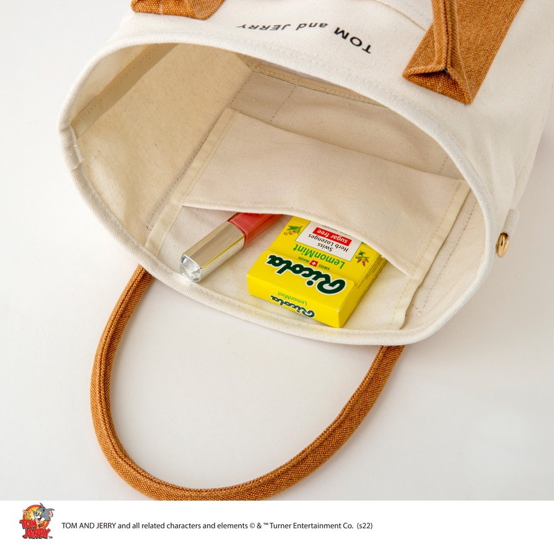 【セブンイレブン限定付録】トムアンドジェリー ファニーアート 2WAYトートバッグ ジェリーver.