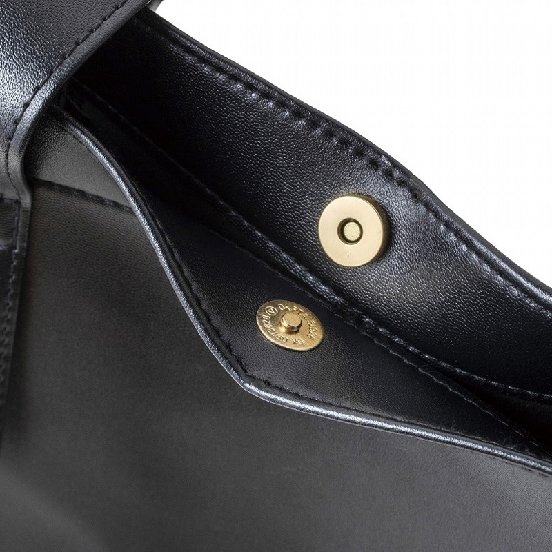 CLANE SQUARE TOTE BAG BOOK:7/15発売【ムック本付録】CLANE スクエアトートバッグ