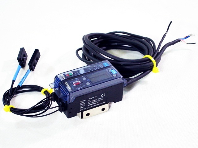 KEYENCE FS-V1/FS-T2/FU-38 Digital fiber amplifier/ fiber unit