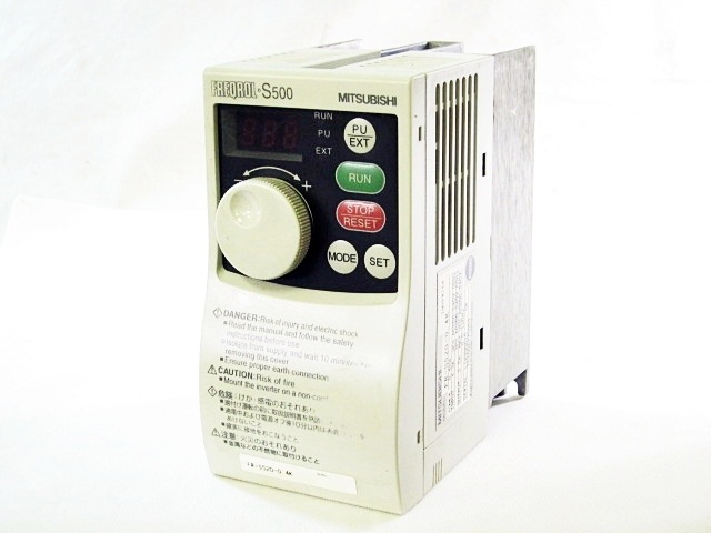 三菱電機 インバーターFR―S520 0.4k 5H042 三菱電機 インバータ FR