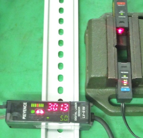 KEYENCE LV-51M/LV-H100 Laser sensor amplifier / head | Sensor