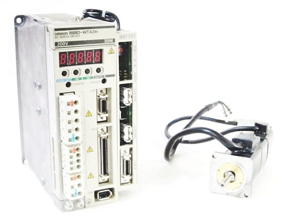 OMRON R88M-W03030H-B/R88D-WTA3H/JUSP-NS115 AC servo motor / driver