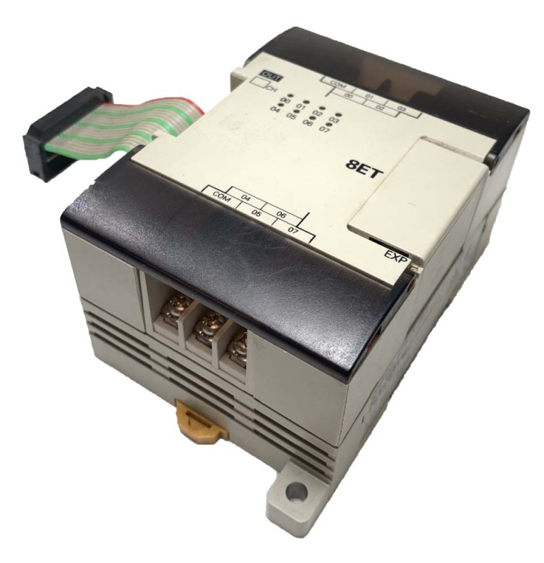 OMRON CPM1A-8ET Programmable controller (CPM series) expansion I/O unit ...