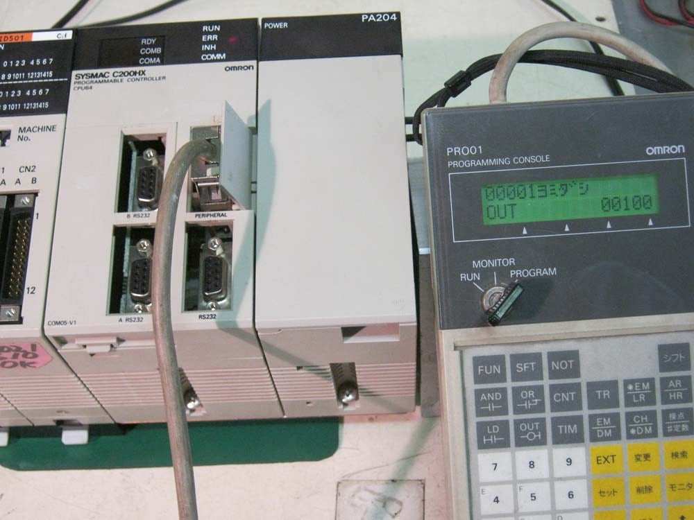 OMRON C200HX-CPU64 /C200HW-COM05-V1 Programmable controller (for