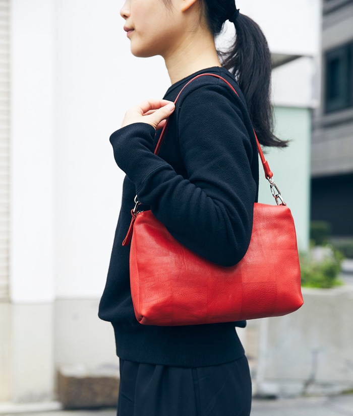 yes crafts イエス ショルダーバッグ レッド ミニバッグ 栃木レザー は 