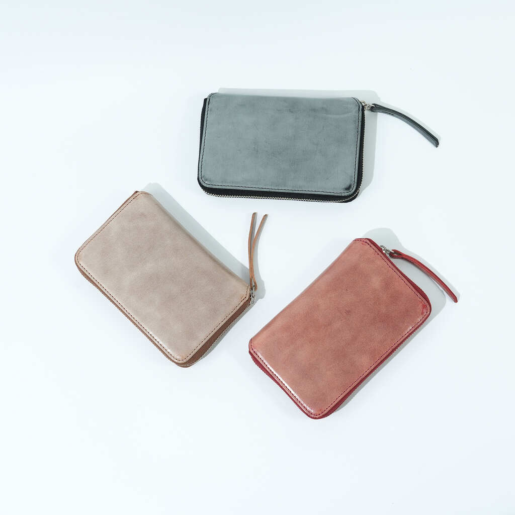 Round Medium Wallet