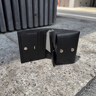 Hold Wallet Small