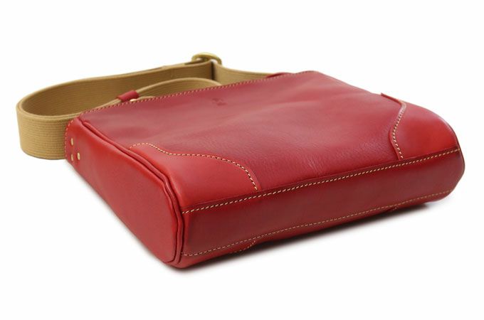 レザー 赤 ショルダーバッグ フラップ式 サッチェルバッグ ハンドバッグ レッド 赤 ショルダーバッグ