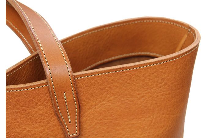 シンプルトートバッグ