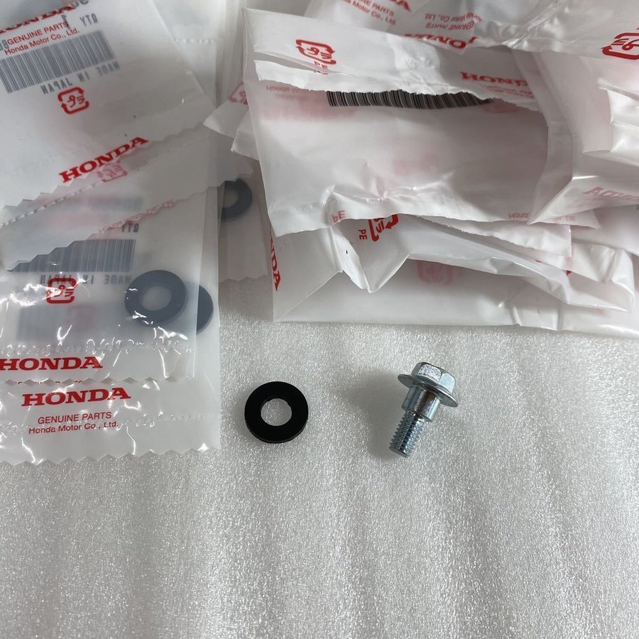 モトコンポ 部品(決まりました) モトコンポ/MOTOCOMPO ボディシェル の フランジボルト6MM 12個 ラバー