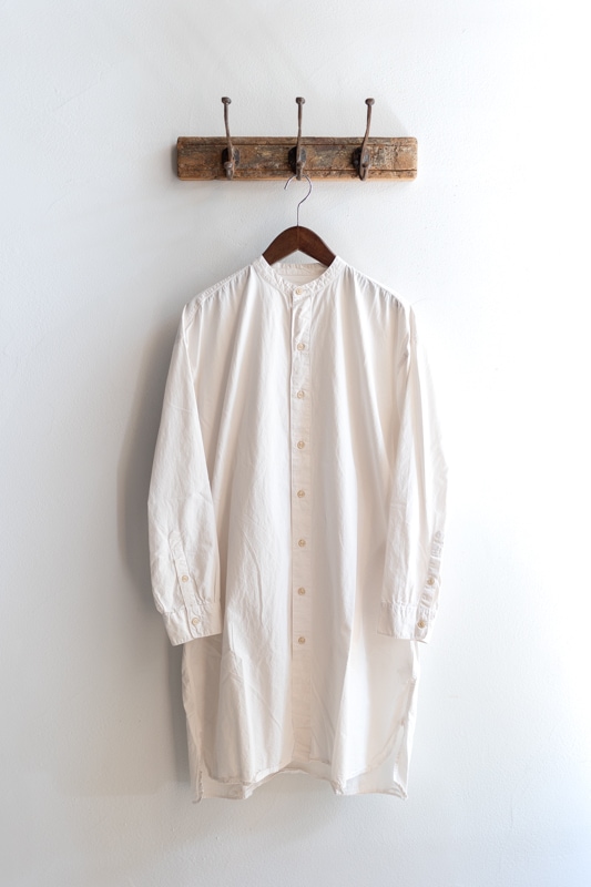 ARMEN アーメン | 40'S POPLIN UTILTY BANDED COLLAR LONG SHIRT Col