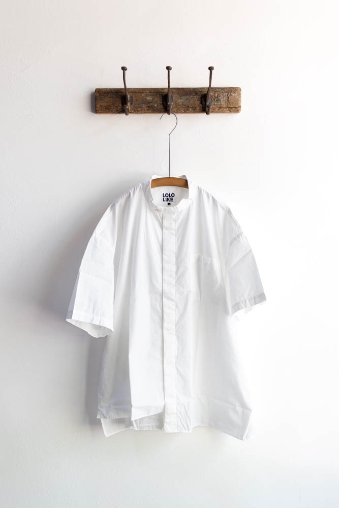 LOLO LIKE | アシンメトリー スタンドカラー ビックシャツ Col : オフ