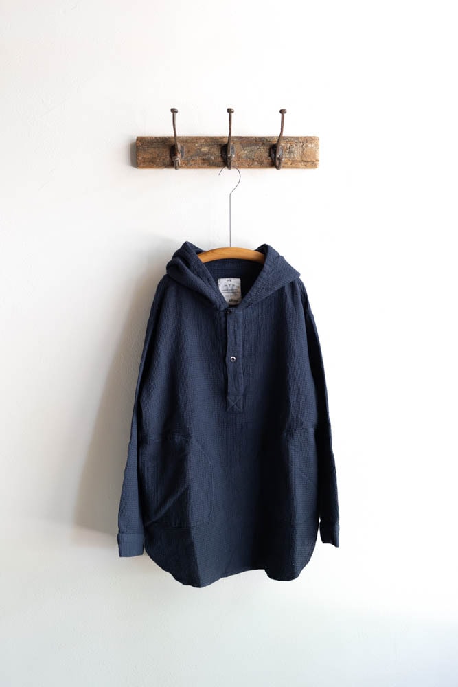 HTS (HARROW TOWN STORES) | WAFFLE PLAIN OVERDYE HOODED PULLOVER