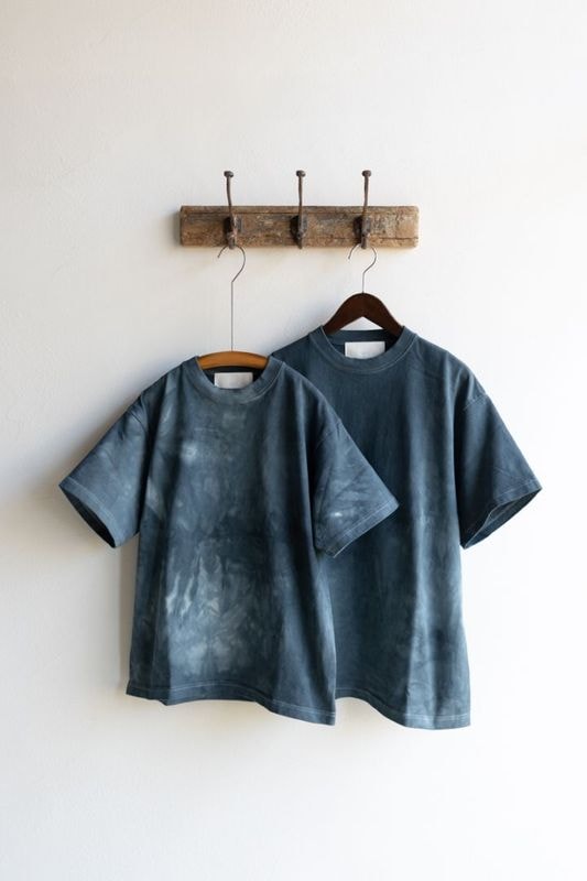 iori イオリ | Natural-Dye T-Shirt Col : Green