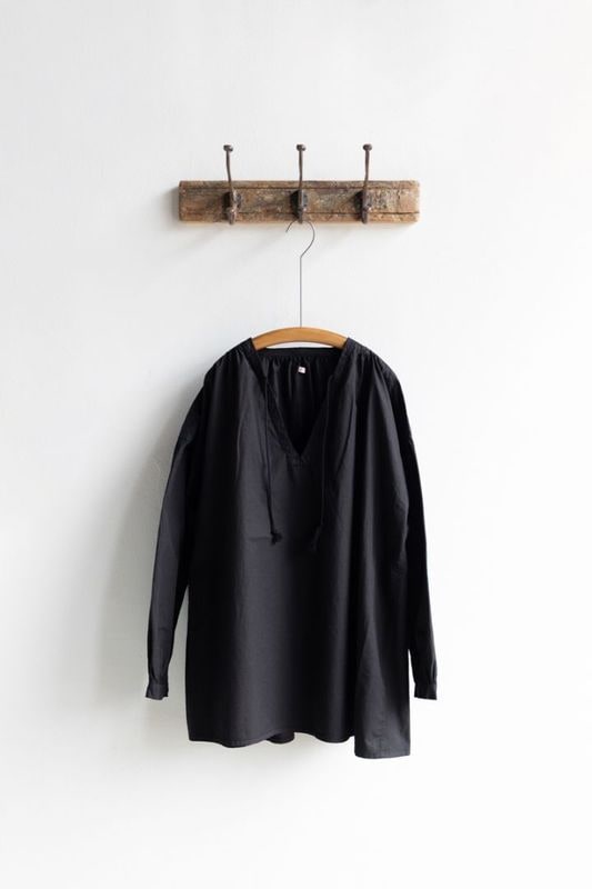 OUTIL ウティ | CHEMISIER ORIEUX Col : BLACK