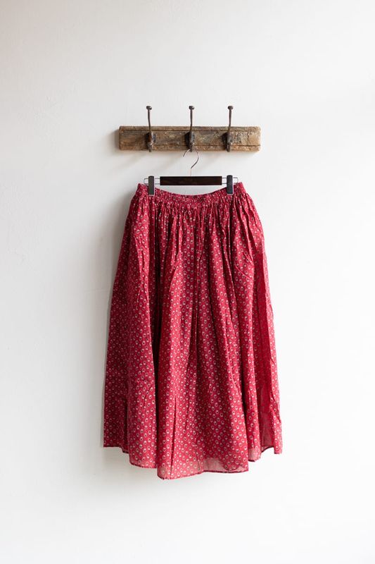 maison de soil メゾンドソイル | 80s VOILE SMALL GENTIANA BLOCK PRINT GATHERED SKIRT WITH LINING Col : RED