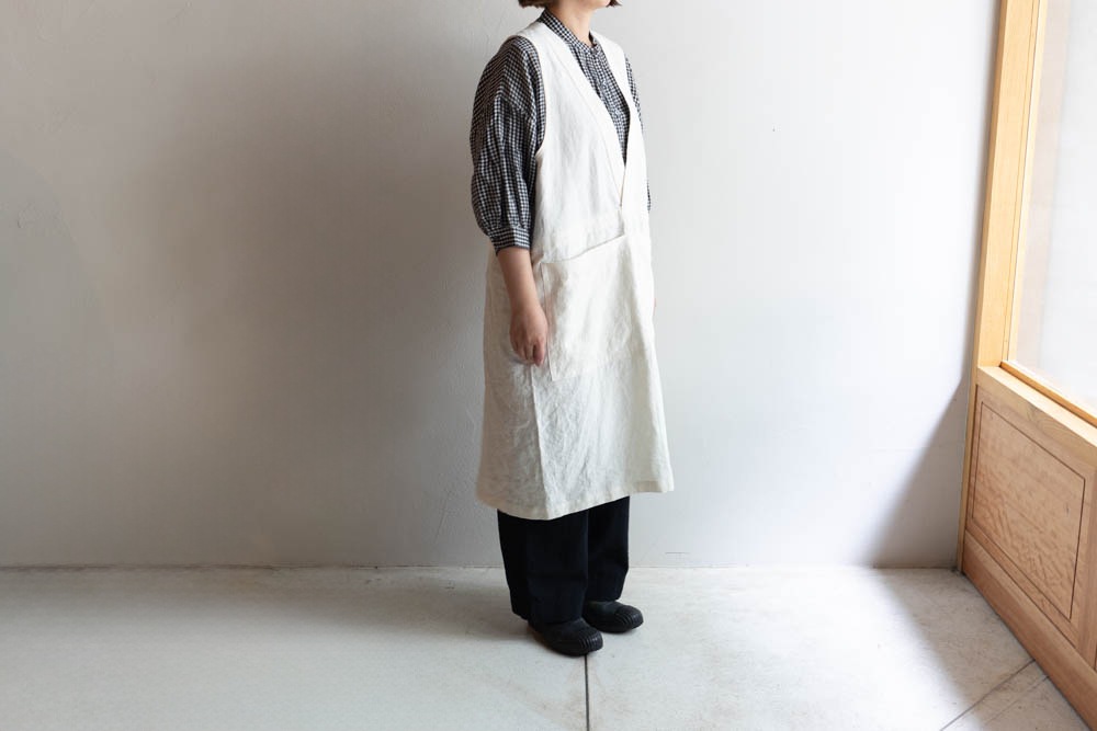 ARTEA (ARTE POVERA) | リネンシーツ エプロン Col : ホワイト 公式