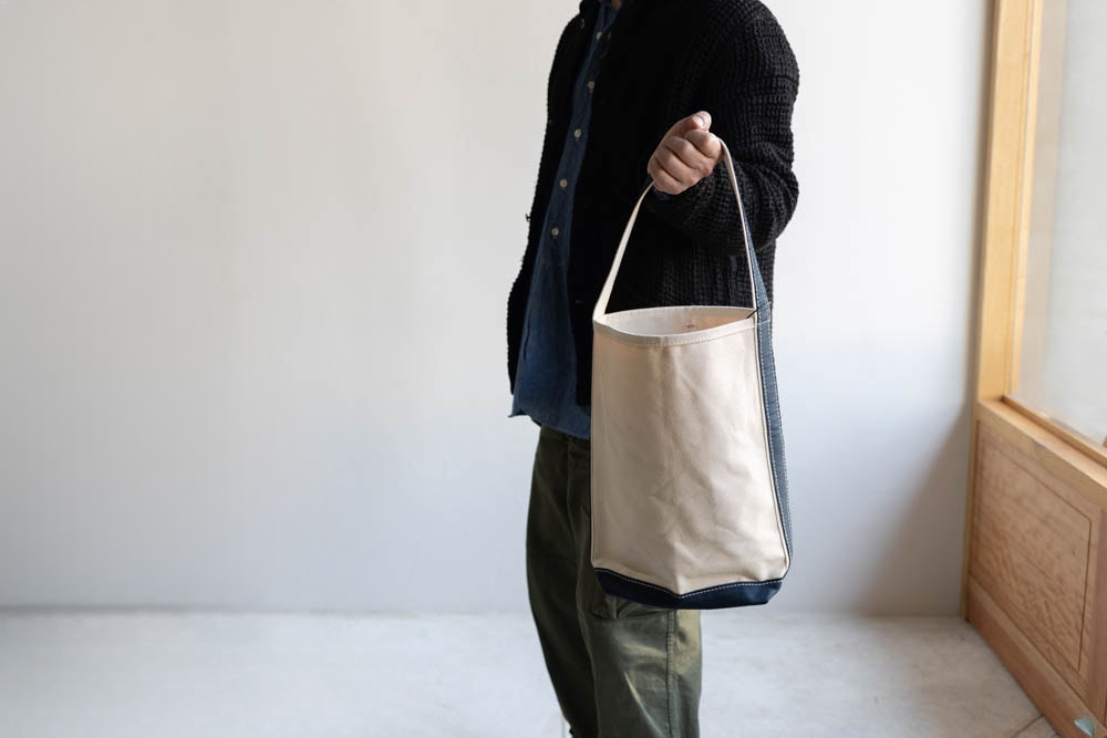 OUTIL ウティ　sac mouchard ボトルバッグ OUTIL SAC MOUCHARD BOUTEILLE (OV-G007)