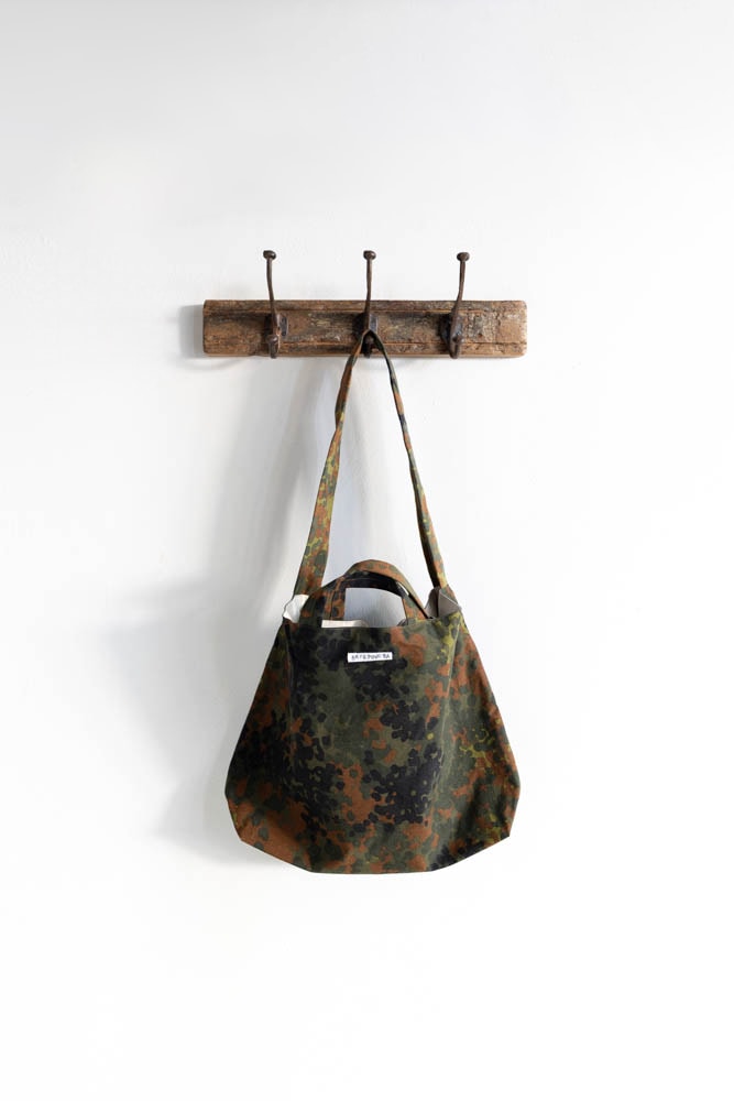 ARTE POVERA アルテポーヴェラ | ドイツ軍テント RE-トート&ショルダー