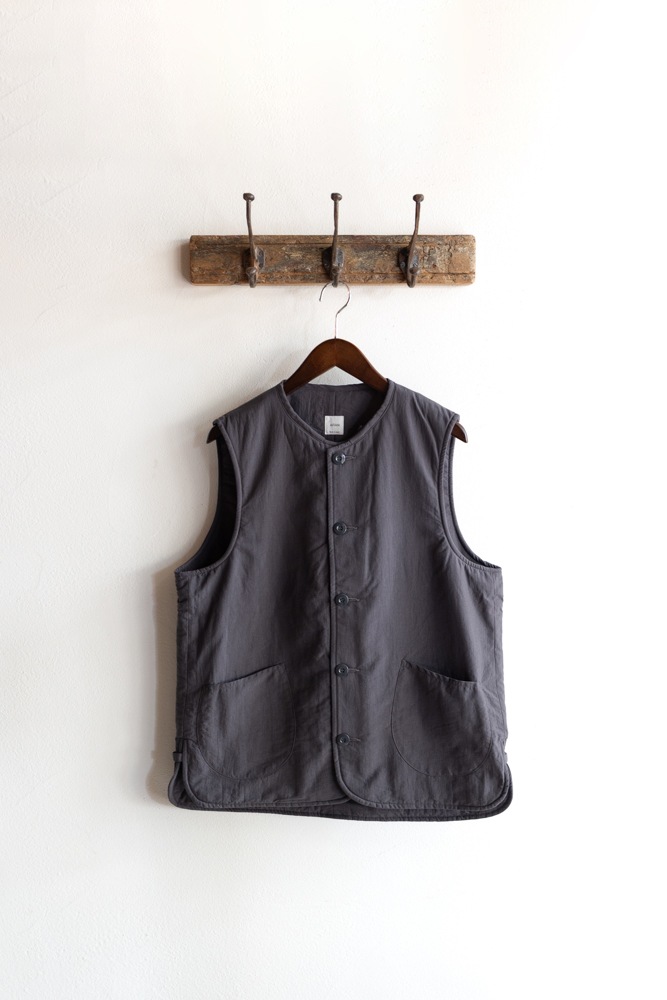 ARAN アラン | VEST Col : DARK GREY 公式通販 - t.m.p. coop web shop -