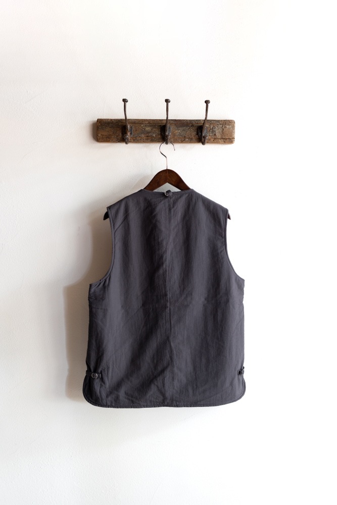 ARAN 中綿VEST チャコールグレー サイズ3 ARAN 中綿VEST チャコールグレー サイズ3｜ARAN VEST CHACOAL | crane