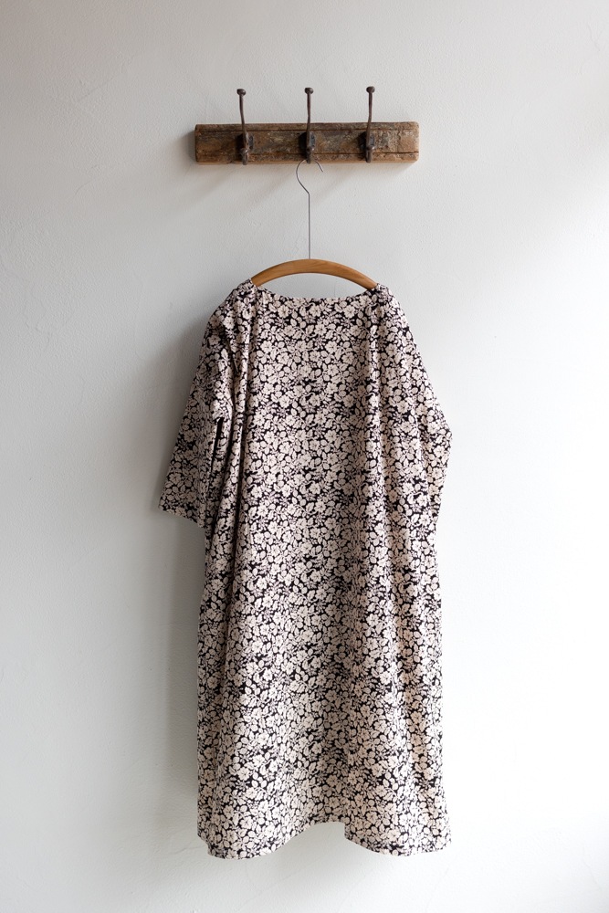 R&D.M.Co- (OLDMAN'S TAILOR) | WILD BERRY BOAT NECK DRESS Col
