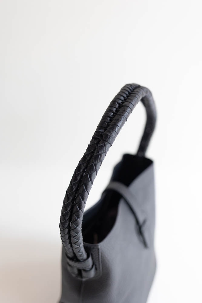 maison de soil メゾンドソイル | GRAINED LEATHER ONE HANDLE BAG Co